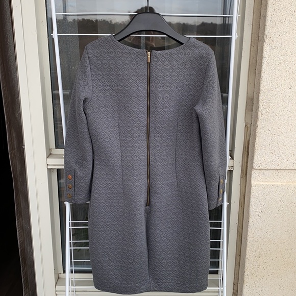 DYNAMITE Pleated Dress Size L - Picture 2 of 3